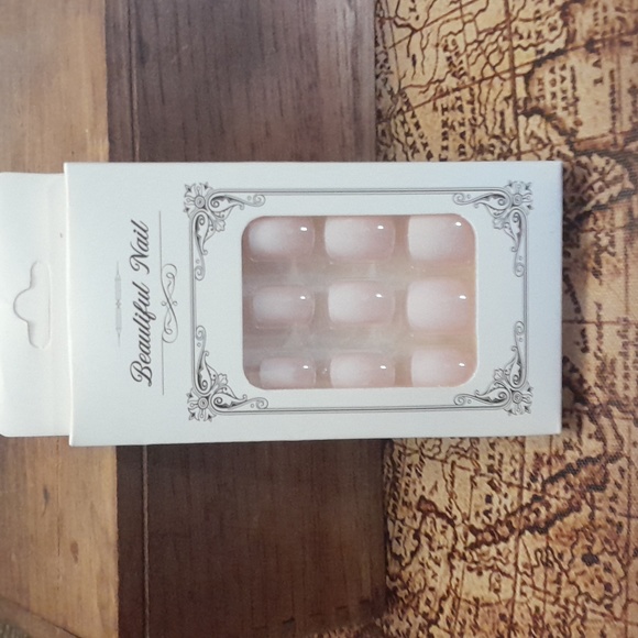 Beautiful Nail press on nails 1 set of cloud pink nails - Picture 1 of 2